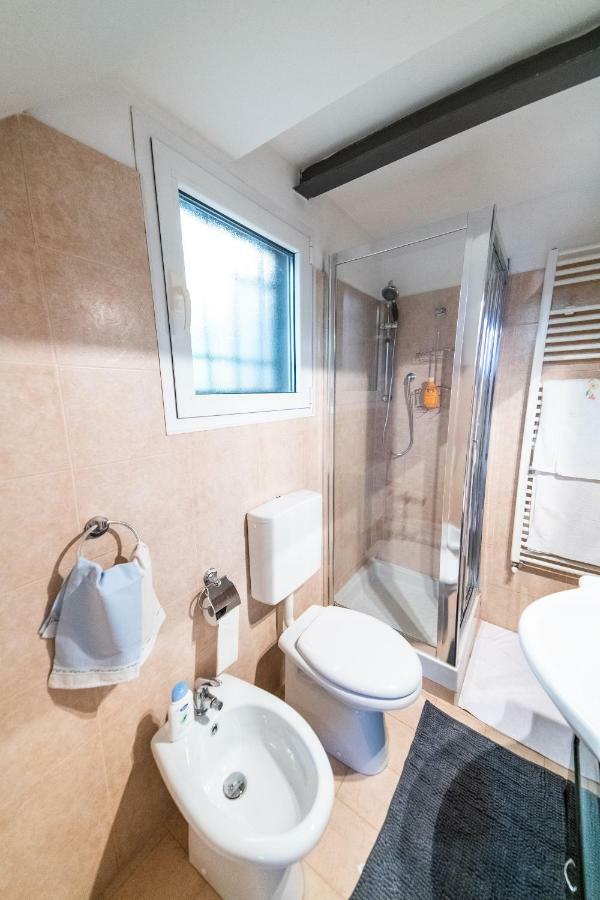 Anais' Loft- Osp. Sant'Orsola-Fiera Appartement Bologna Buitenkant foto
